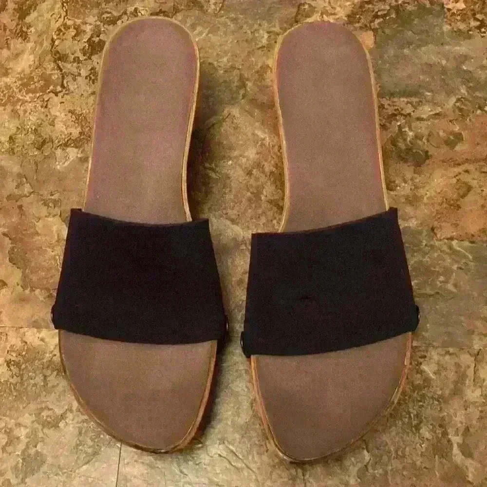 Slip-on Shoes with Snap On Spandex style Toppers, Women's Size 11